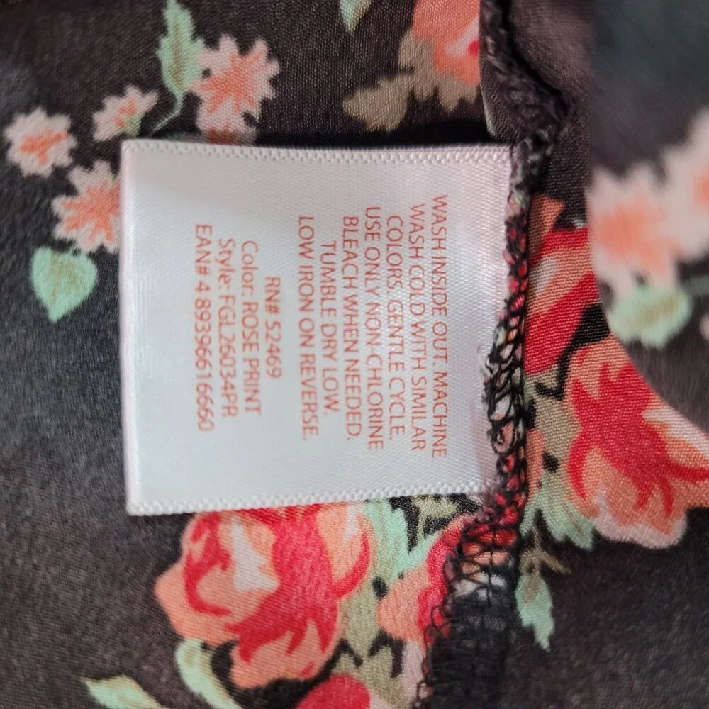 Faded Glory Womens Sz L Red Roses Floral Black Tank Top Y2K Romantic Retro Flowy - Picture 10 of 10